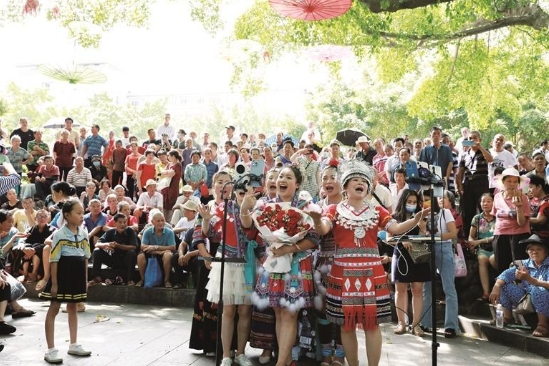 四海山歌扬 携手向未来 ——“柳州鱼峰歌圩”老品牌如何焕发新活力系列报道（下） ...